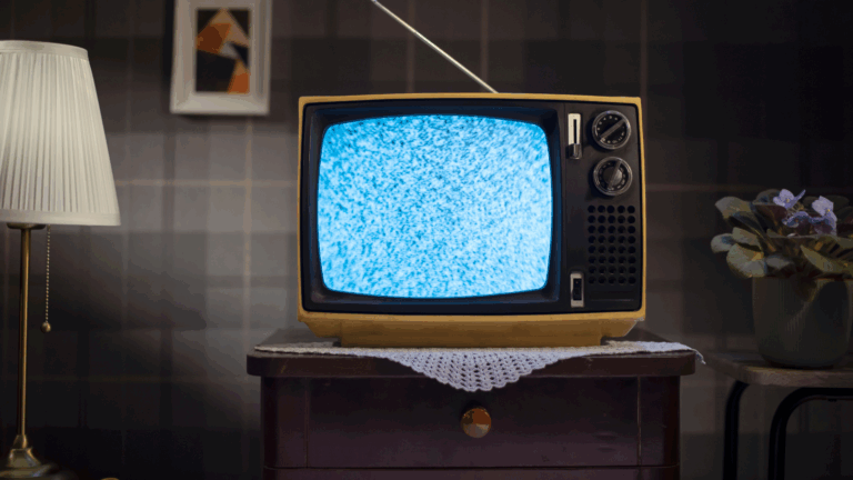 18 Forgotten Decor Trends That Defined 1970s Homes In America