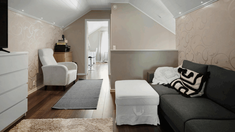 18 Tiny Living Room Ideas Perfect For Granny Pods And Mobile Homes