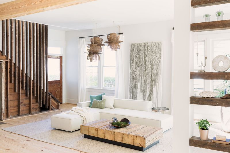 Choose Simple Furniture
