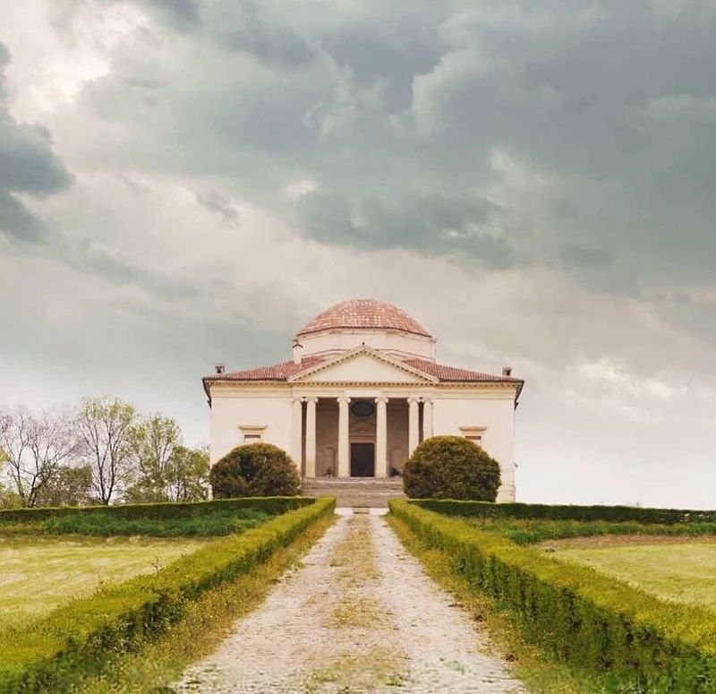 Villa Pisani, Italy