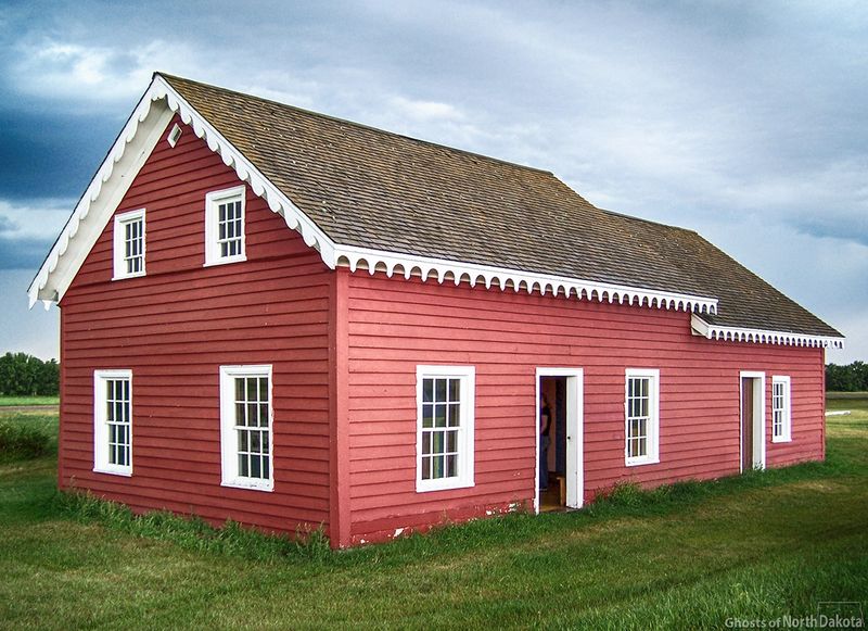 Gingras Trading Post – Near Walhalla, ND