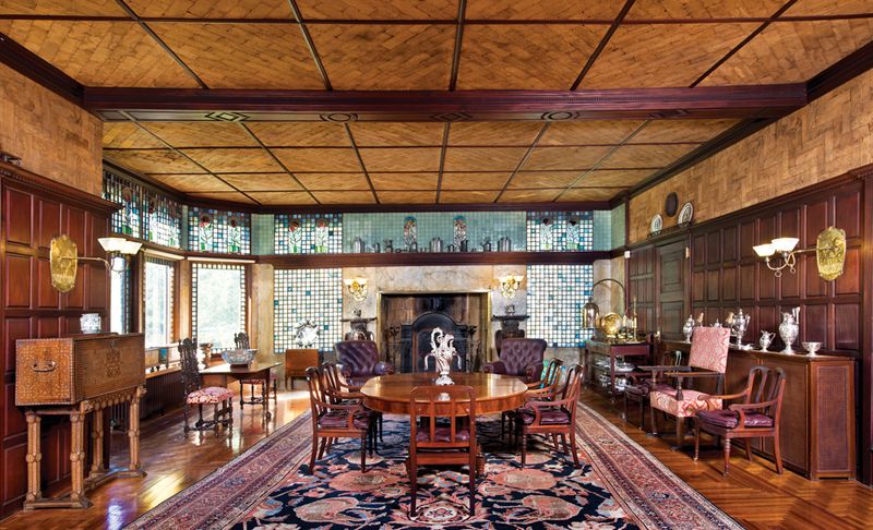 Kingscote's Tiffany Glass Dining Room