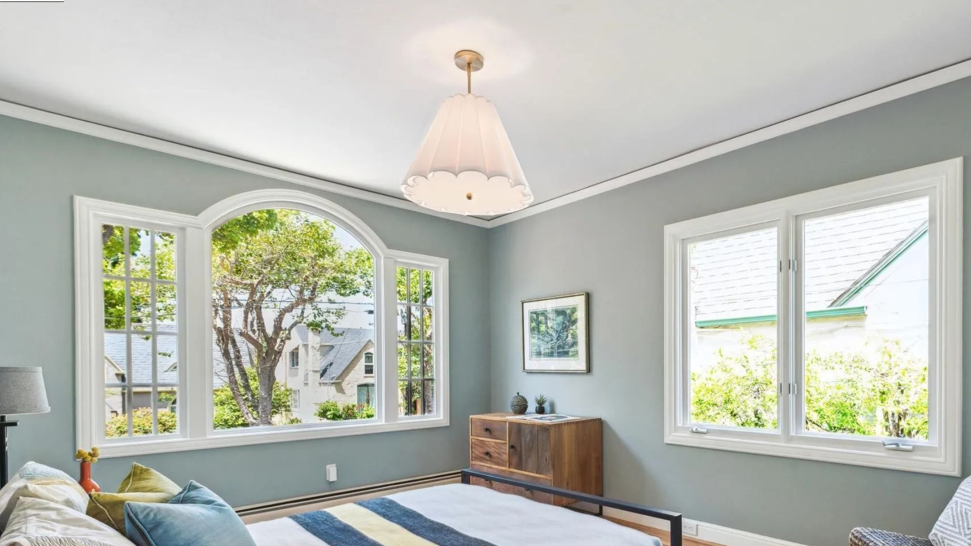light fixtures in bedroom