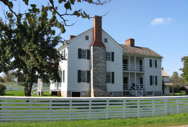 The Majestic Farmhouse Exterior