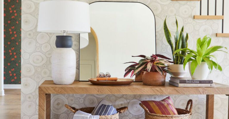 16 Entryway Design Mistakes That’s Making Your Space Look Cheap And Lifeless