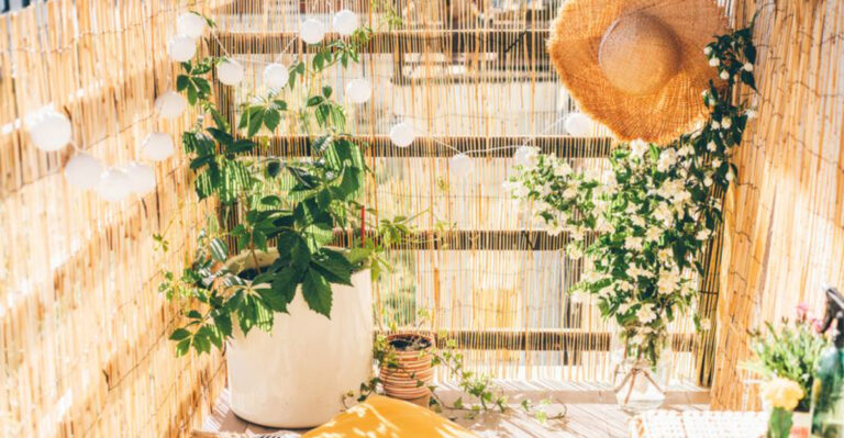 16 Ideas And DIY Projects To Turn Your Tiny Balcony Into A Lush Oasis