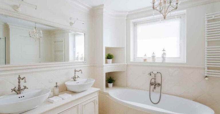 16 Luxe Bathroom Features That Are Actually A Pain To Live With