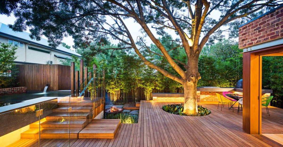 18 Creative Floating Deck Designs