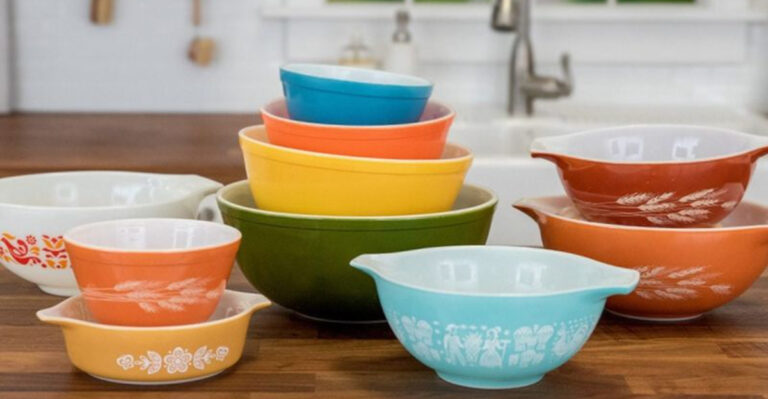 18 Vintage Pieces Every Kitchen Should Have, According To Designers