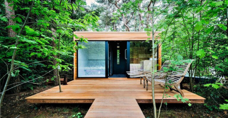 19 Tips For Creating A Dreamy Outdoor Sauna Oasis In Your Backyard