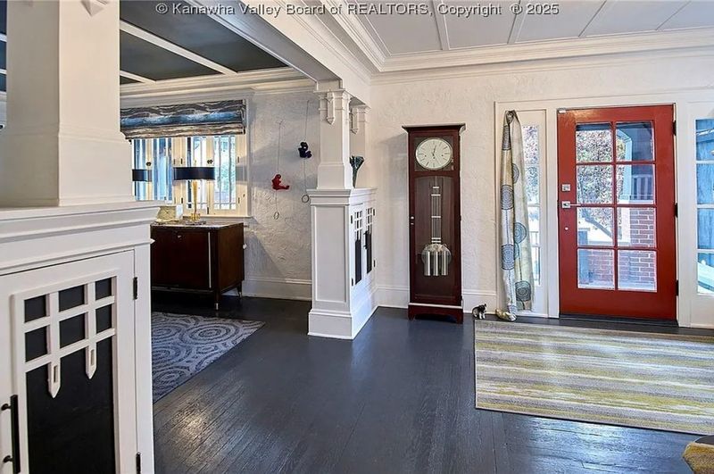Entryway & Hall