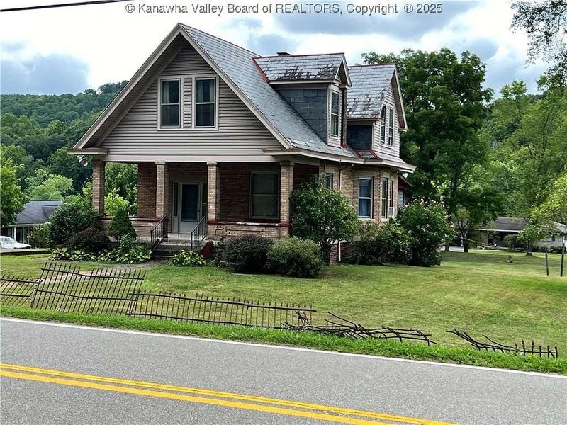 1918 Two-Story Brick Home in Charleston, WV