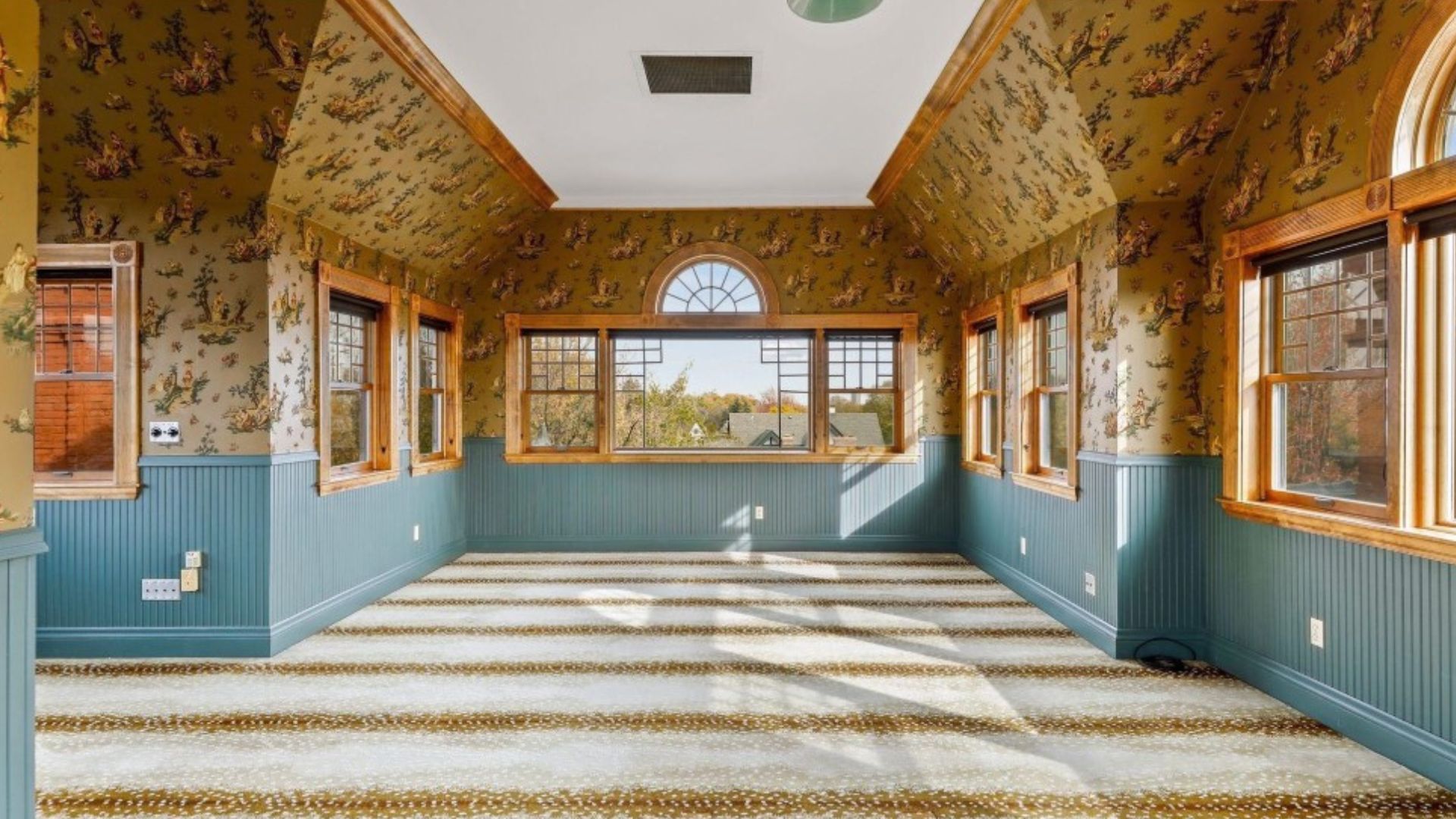 forest themes wallpaper in attic room