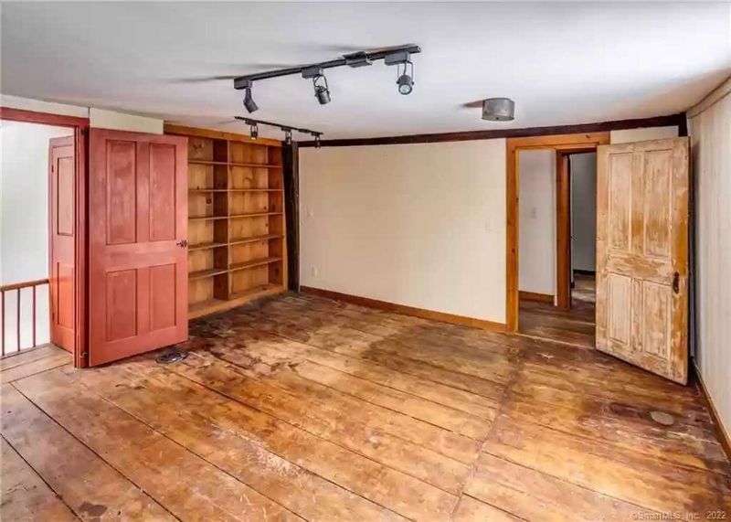 Bedrooms Draped in Quiet
