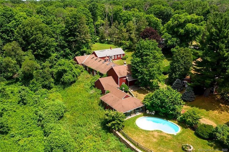 A Secluded Second Home With Rustic Charm