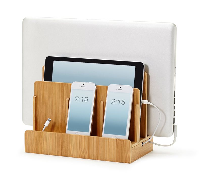 AMAZING: Wireless Charging Station That Banished Cable Chaos