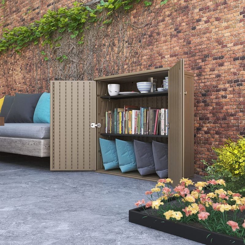 Incorporate a Bookshelf