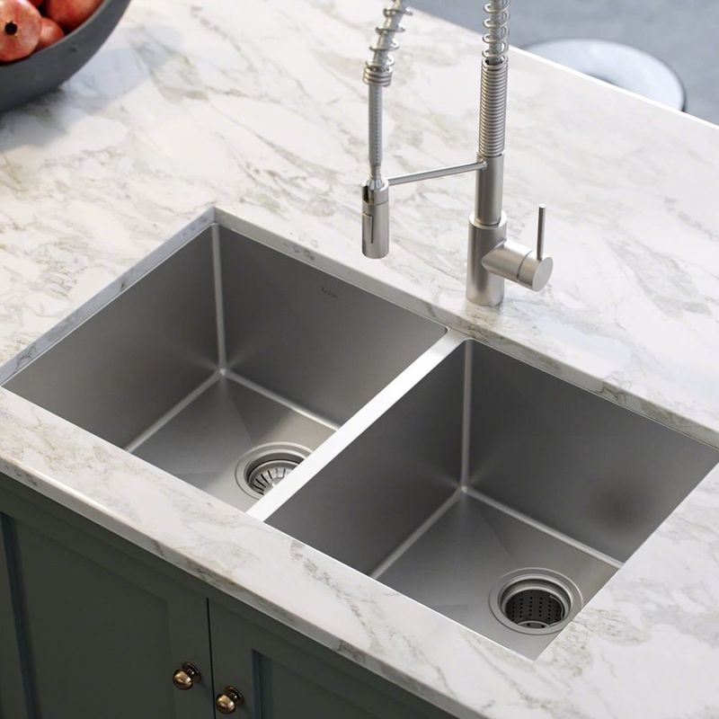 Undermount Sinks With Disposal
