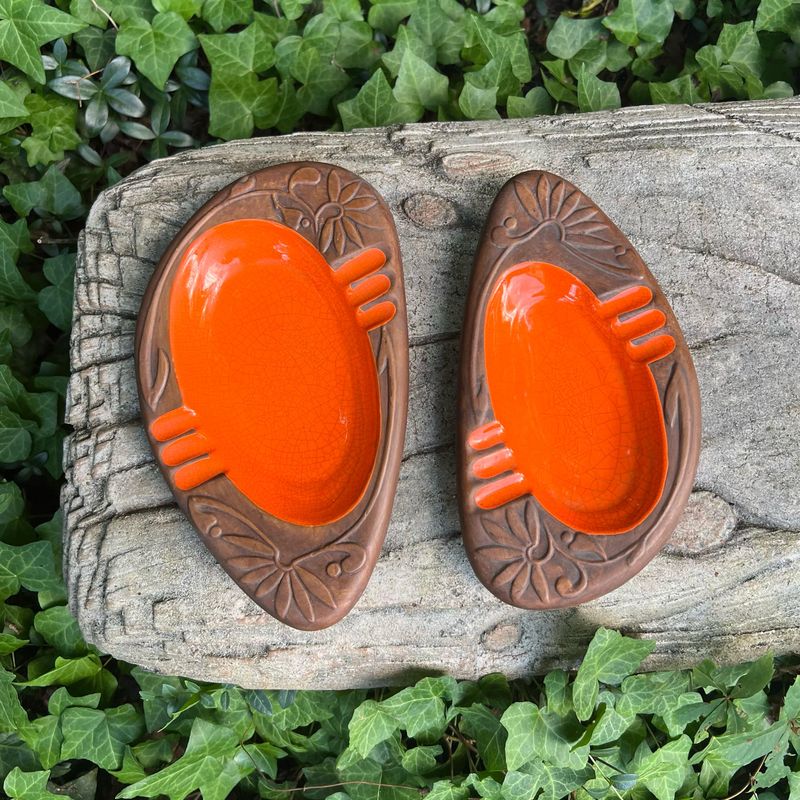 Ceramic Ashtray Set