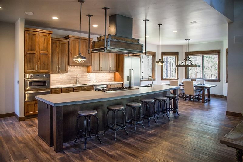 Modern Rustic Blend