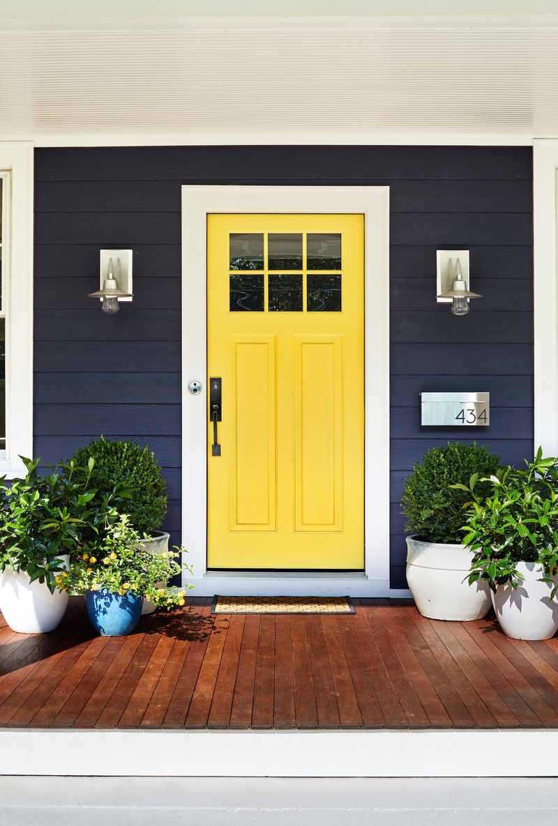 Mustard Yellow: Sunshine Welcome