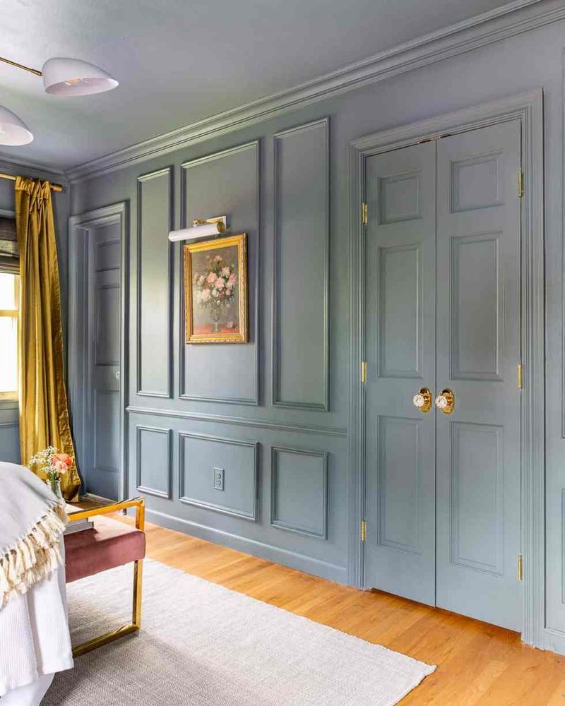Picture Frame Molding Detail