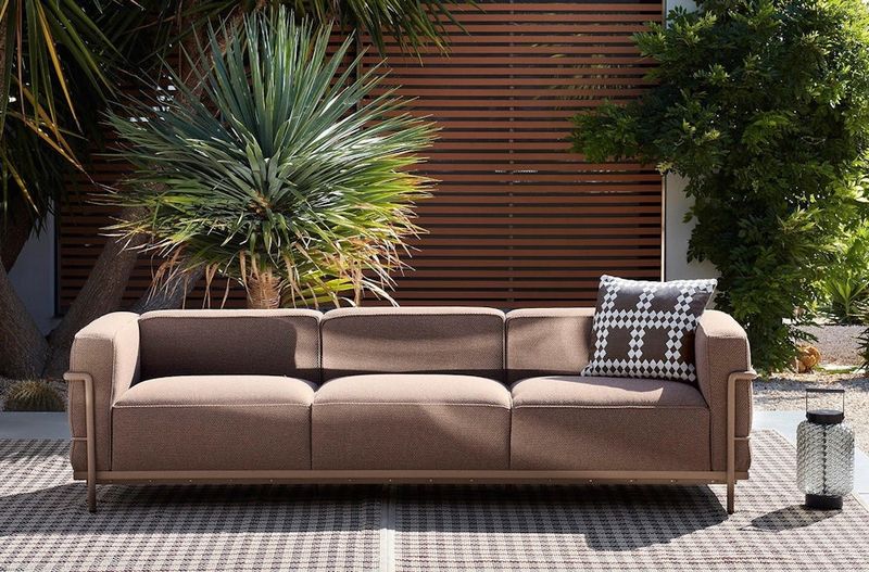 LC3 Grand Confort