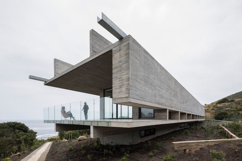 Wall House, Chile