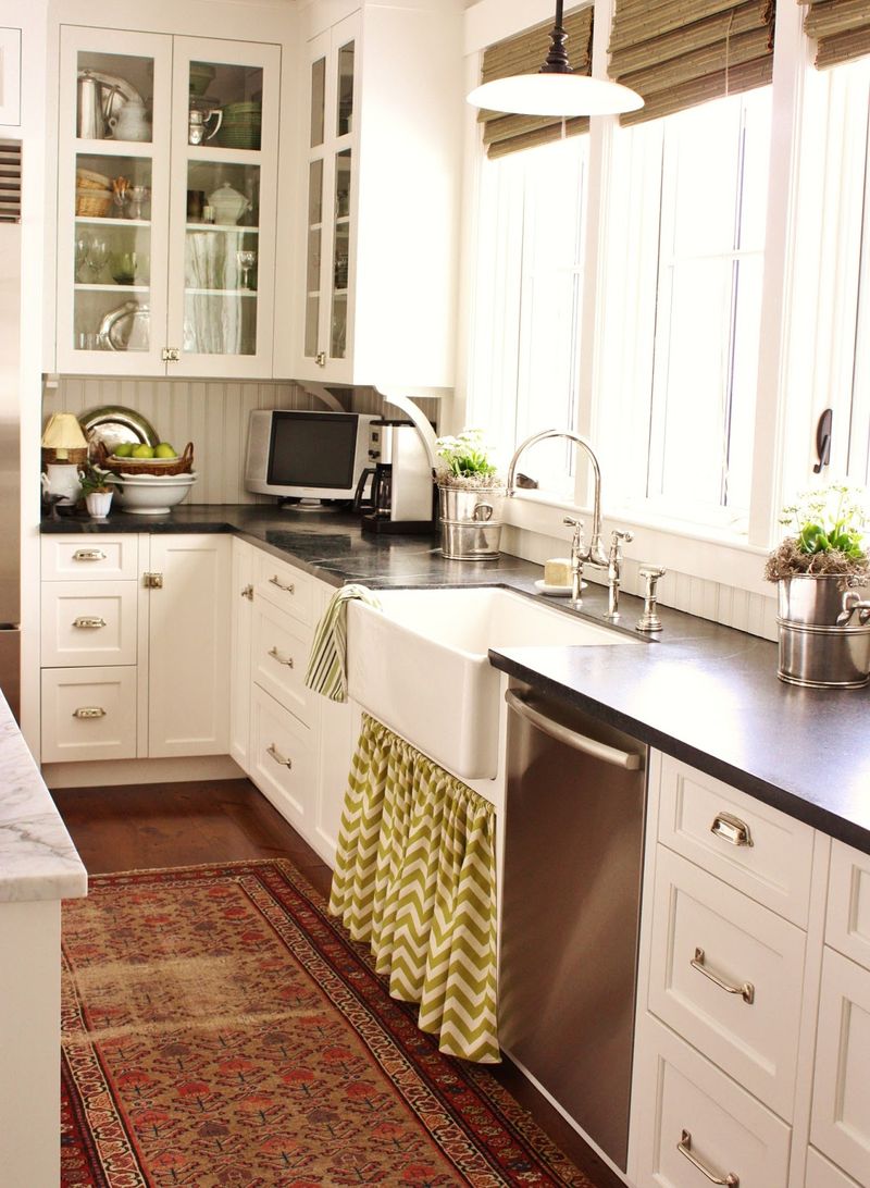 Install A Farmhouse Sink With Skirts