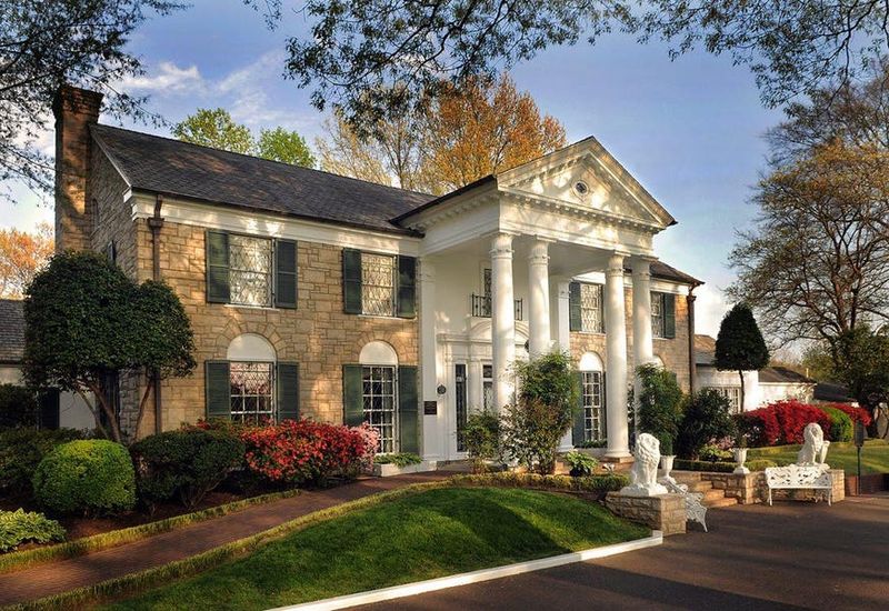 Graceland – Memphis, Tennessee