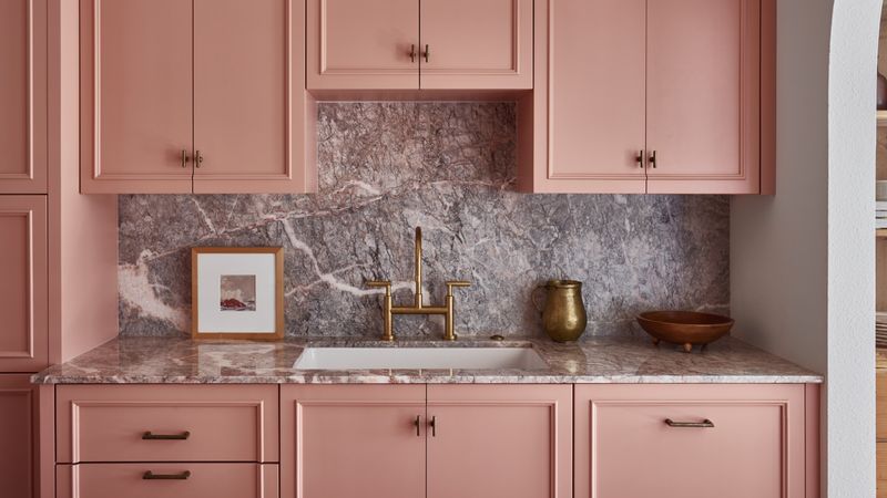 Cabinets With Applied Molding Patterns
