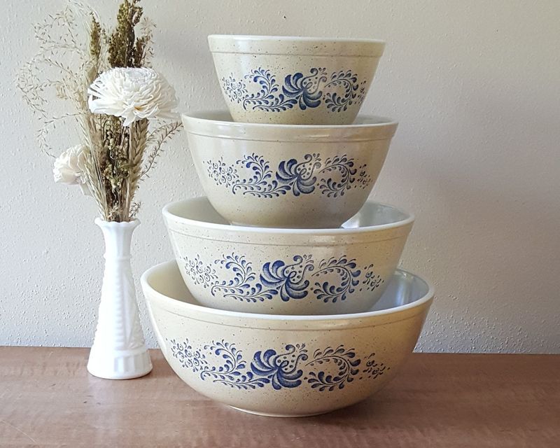 Pyrex Mixing Bowls