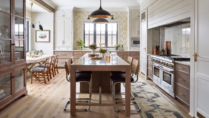 Modern Farmhouse Without Clichés