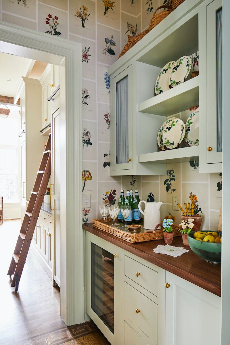 Grandmillennial Kitchens