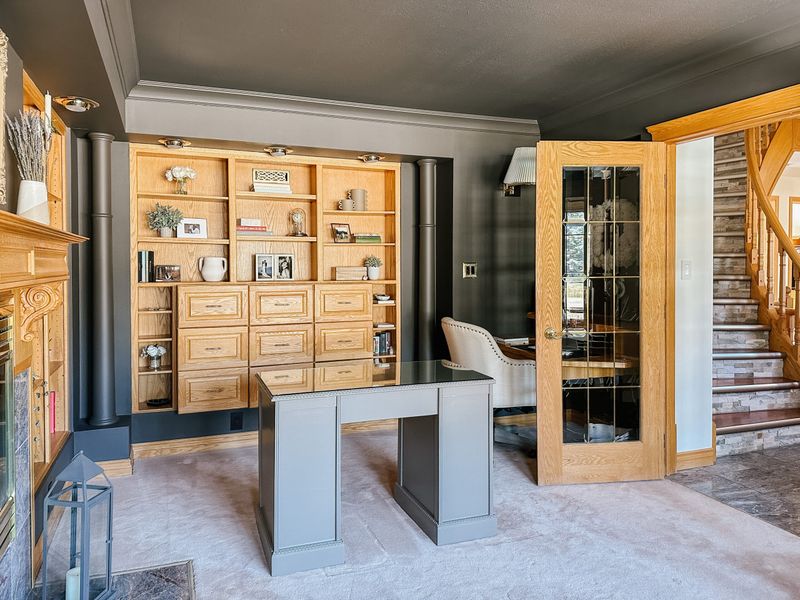 Elaborate Home Offices