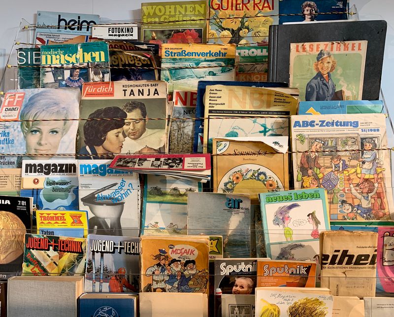 Old Magazines And Newspapers 