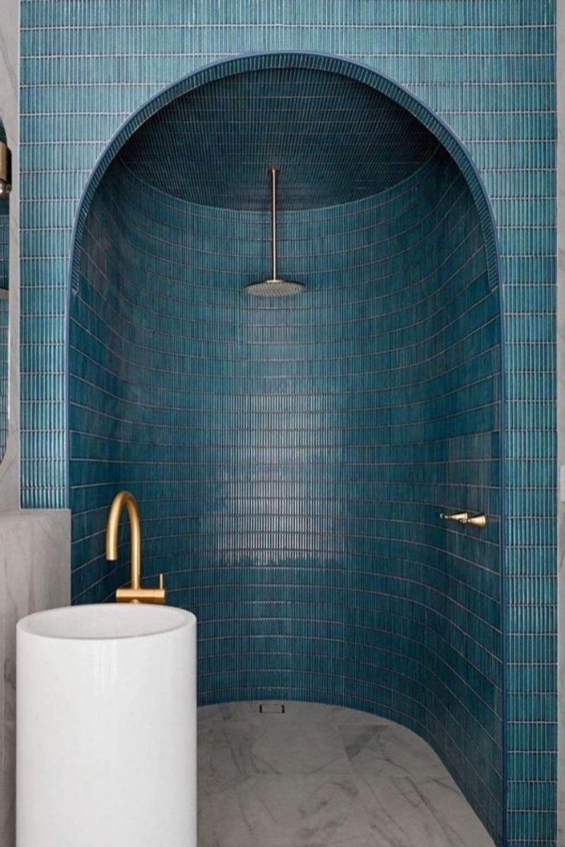 Curved Entry Statement Piece