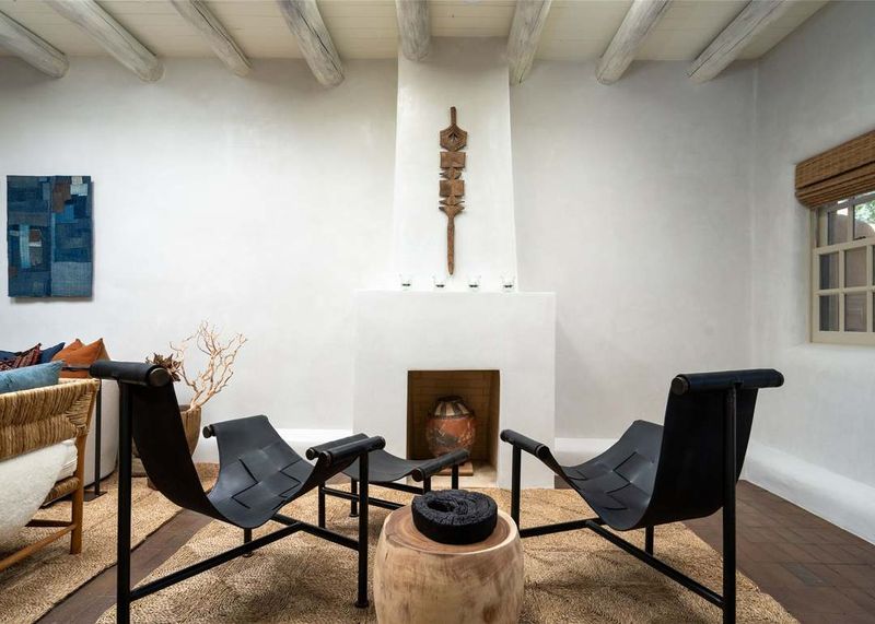 Cozy Sitting Area