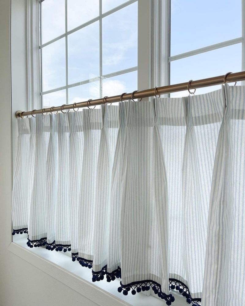 Hang Simple Cafe Curtains