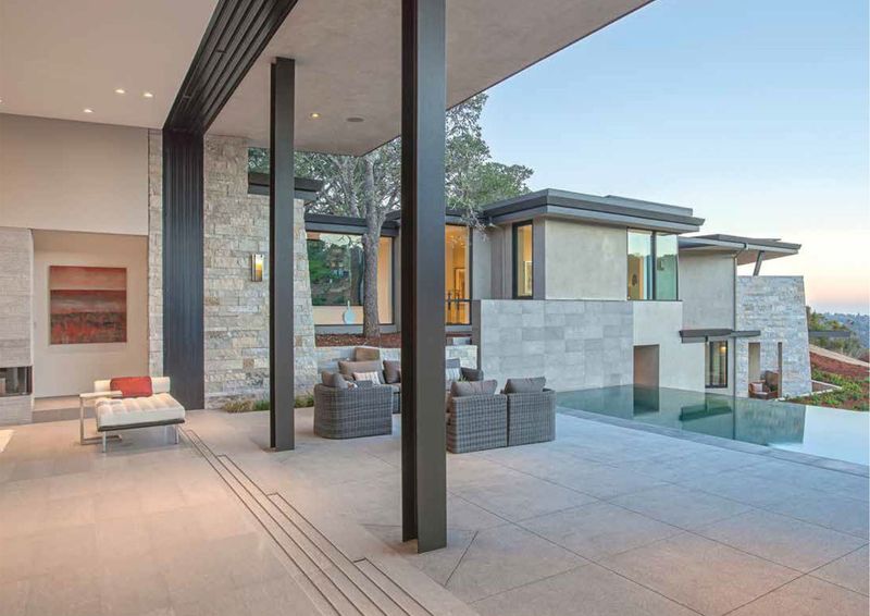 Seamless Indoor-Outdoor Transitions