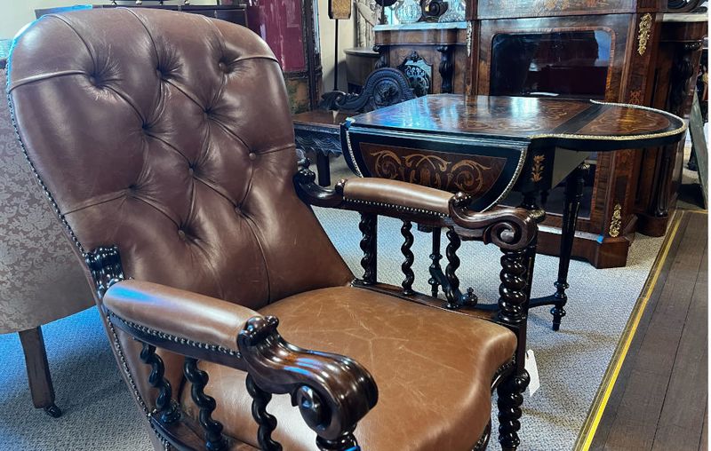 Victorian-Era Reproductions: Fake Antique Alert