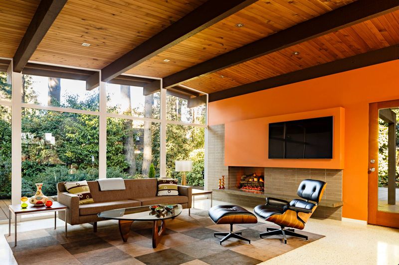 Look to Historical Color Schemes