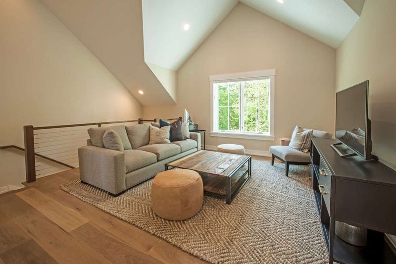 Multi-Purpose Bonus Room