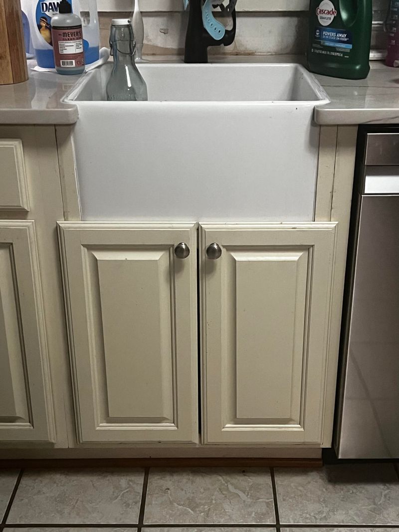 Fake Farmhouse Sinks