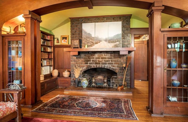 Handcrafted Built-In Furniture