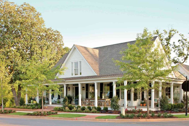 Southern Belle Elegance