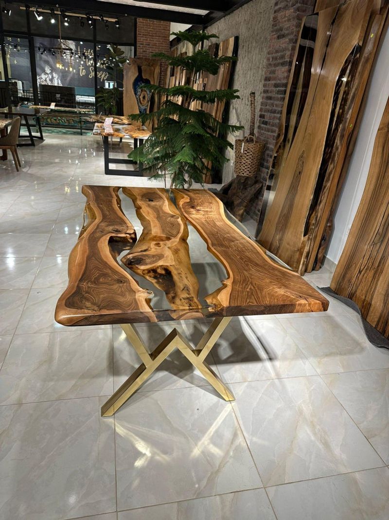 Living Edge Dining Table