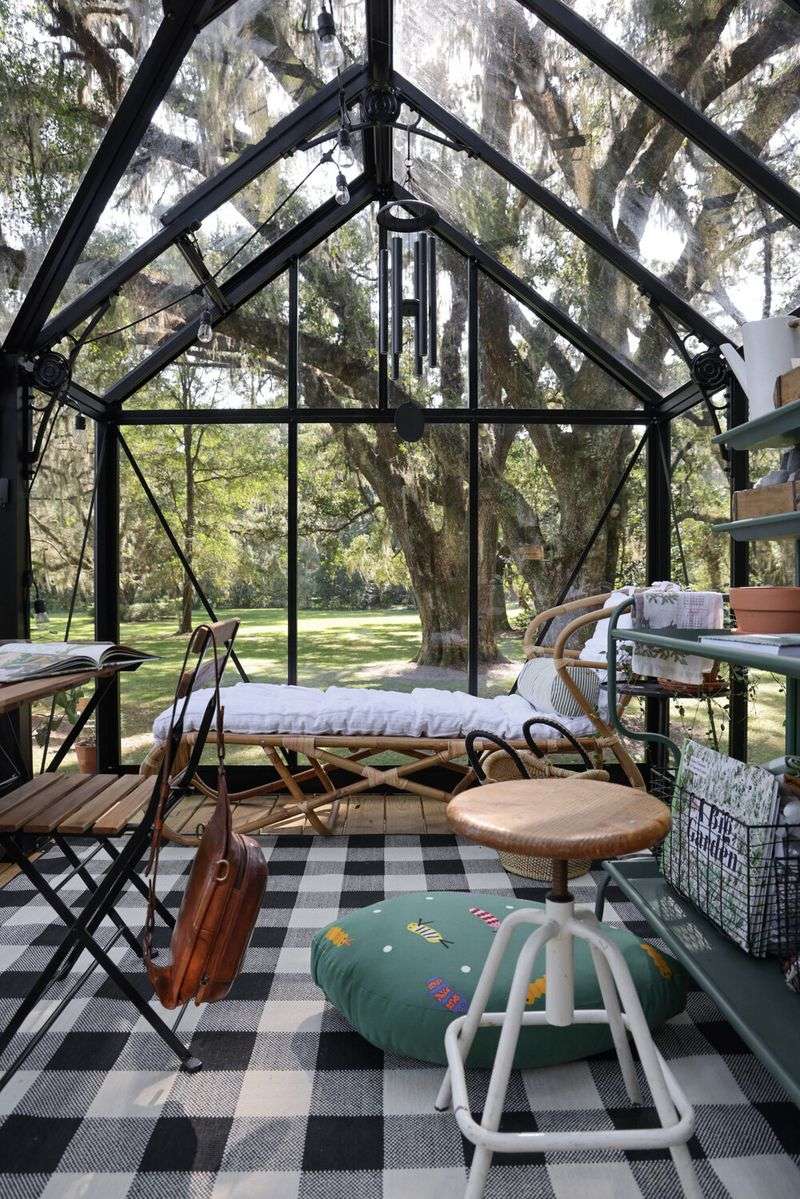 Greenhouse Getaway: Plant Paradise