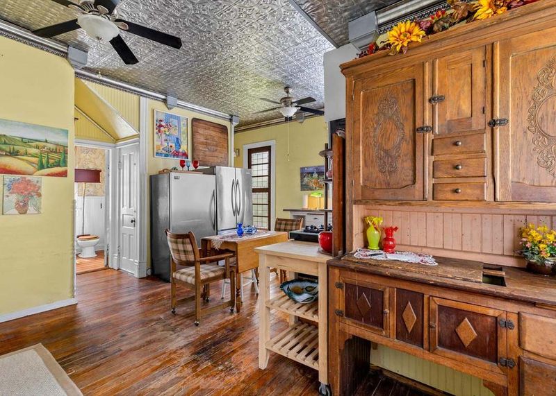 Updated Gourmet Kitchen