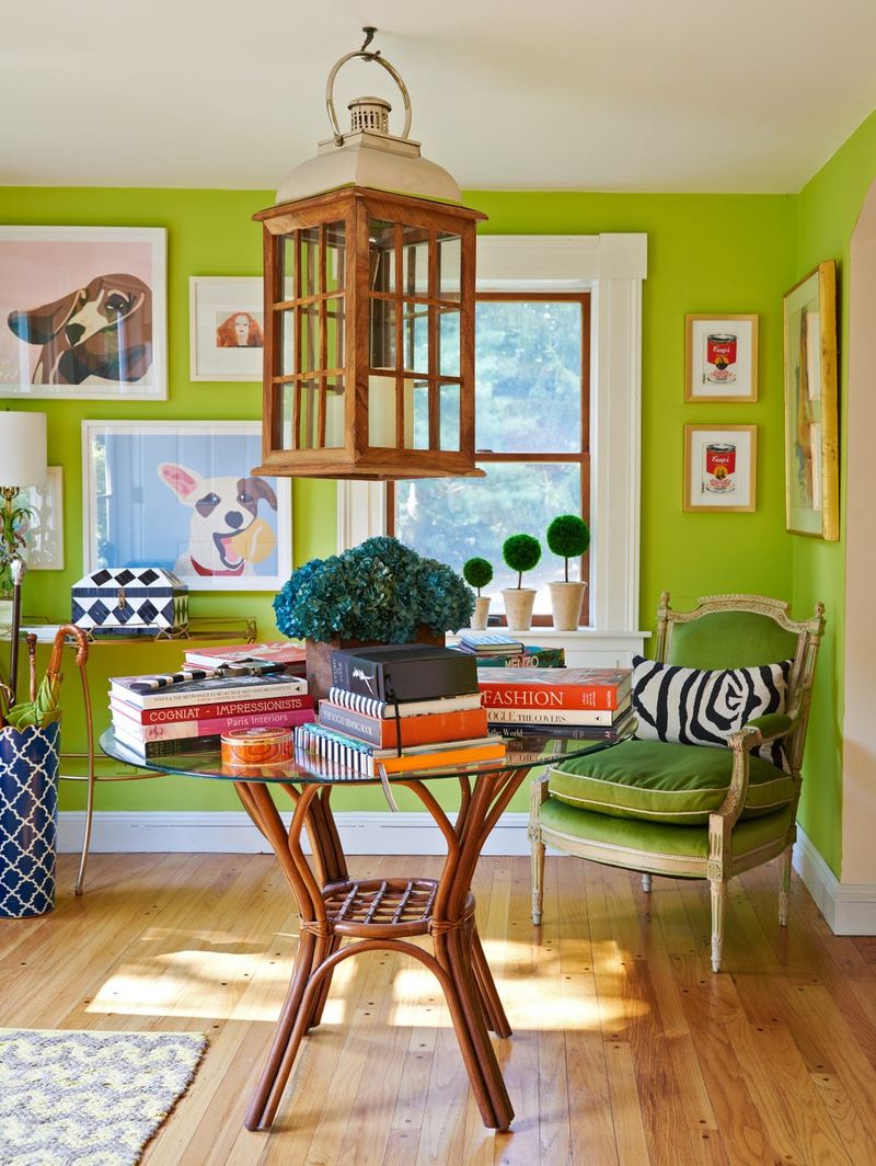 Fluorescent Green